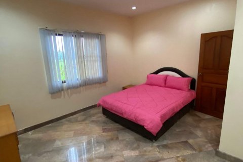 Casa de 3 dormitorios en Pattaya, Tailandia № 23690 - foto 22