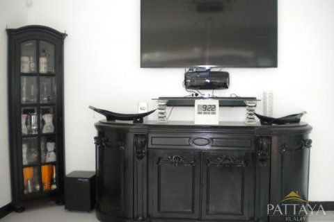 Casa de 3 dormitorios en Jomtien Beach, Pattaya, Tailandia № 21284 - foto 18
