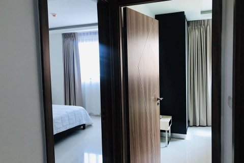 Sobre plano Club Royal en Pattaya, Tailandia № 28041 - foto 12