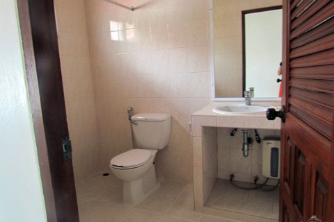 Casa de 3 dormitorios en Jomtien Beach, Pattaya, Tailandia № 20742 - foto 19