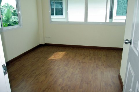 Casa de 3 dormitorios en Pattaya, Tailandia № 22997 - foto 11
