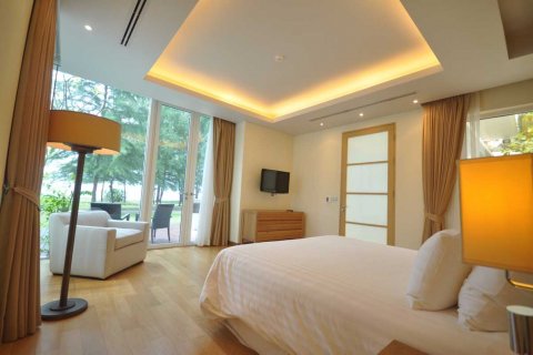 Casa de 3 dormitorios en Phuket, Tailandia № 22370 - foto 25