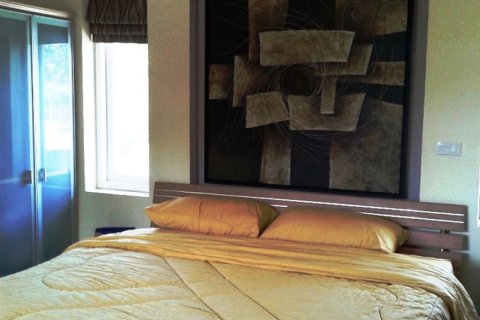 Casa de 5 dormitorios en Pattaya, Tailandia № 24082 - foto 23