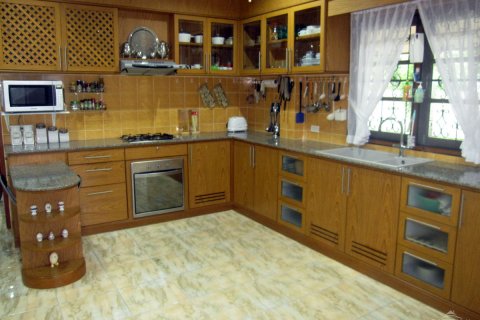 Casa de 5 dormitorios en Pattaya, Tailandia № 22941 - foto 19