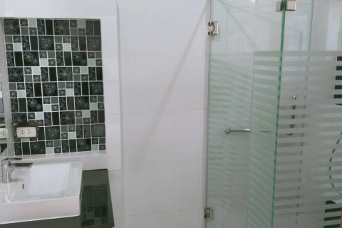 Casa de 3 dormitorios en Pattaya, Tailandia № 22433 - foto 10
