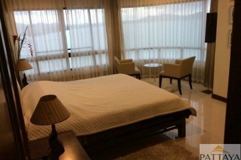 Condominio de 4 dormitorios en Pattaya, Tailandia № 20888 - foto 4