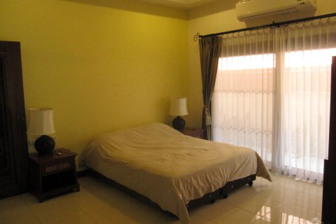 Casa de 2 dormitorios en Jomtien Beach, Pattaya, Tailandia № 23442 - foto 12