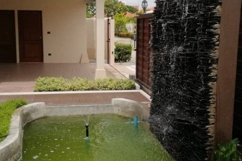Casa de 3 dormitorios en Pattaya, Tailandia № 24144 - foto 17