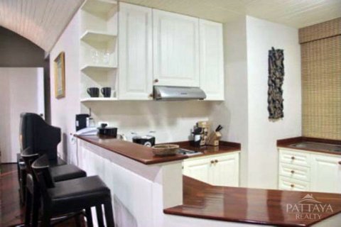 Condominio de 2 dormitorios en Jomtien Beach, Pattaya, Tailandia № 22631 - foto 10