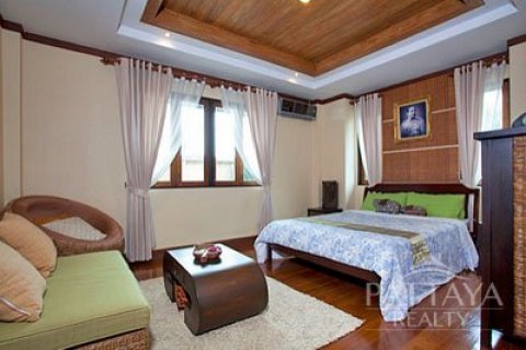 Casa de 2 dormitorios en Pattaya, Tailandia № 23809 - foto 10