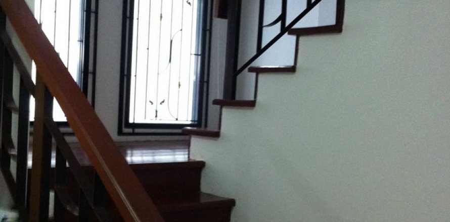 Casa de 3 dormitorios en Pattaya, Tailandia № 19812