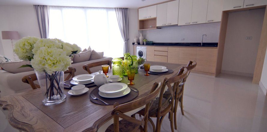 Condominio de 2 dormitorios en Jomtien Beach, Pattaya, Tailandia № 23844
