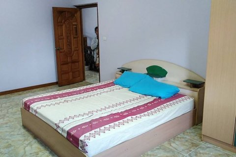 Casa de 3 dormitorios en Pattaya, Tailandia № 21963 - foto 21