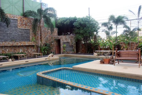 Condominio de 2 dormitorios en Jomtien Beach, Pattaya, Tailandia № 24117 - foto 9