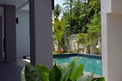Casa de 3 dormitorios en Pattaya, Tailandia № 24451 - foto 17