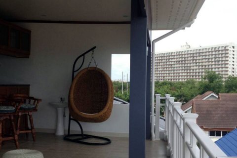 Casa de 5 dormitorios en Jomtien Beach, Pattaya, Tailandia № 24061 - foto 12