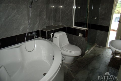 Casa de 3 dormitorios en Pattaya, Tailandia № 23211 - foto 7