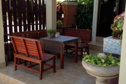 Casa de 4 dormitorios en Pattaya, Tailandia № 24445 - foto 20