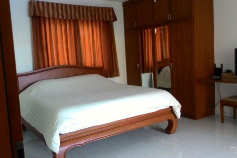 Casa de 3 dormitorios en Pattaya, Tailandia № 20726 - foto 21