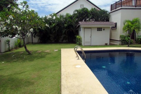 Casa de 5 dormitorios en Jomtien Beach, Pattaya, Tailandia № 19959 - foto 7