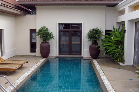 Casa de 3 dormitorios en Pattaya, Tailandia № 22754 - foto 20
