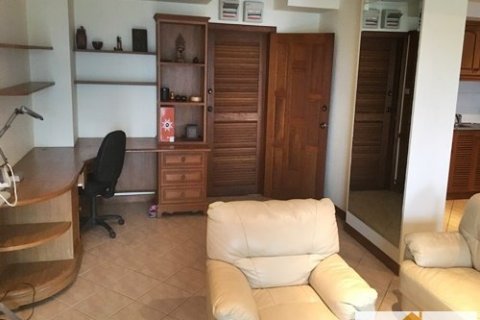 Condominio de 2 dormitorios en Jomtien Beach, Pattaya, Tailandia № 21043 - foto 5