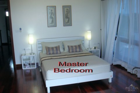 Condominio de 3 dormitorios en Pattaya, Tailandia № 23637 - foto 6