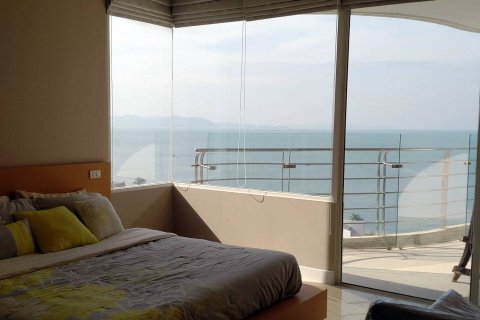 Condominio de 4 dormitorios en Pattaya, Tailandia № 21790 - foto 10