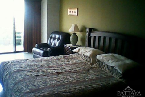 Condominio de 1 dormitorio en Pattaya, Tailandia № 23569 - foto 3