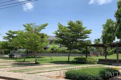 Casa de 3 dormitorios en Pattaya, Tailandia № 21509 - foto 8
