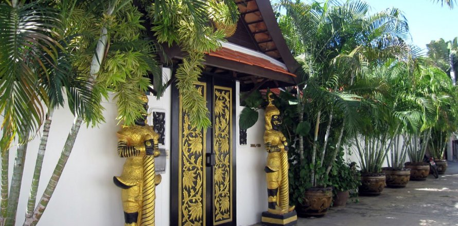 Casa de 3 dormitorios en Jomtien Beach, Pattaya, Tailandia № 23281