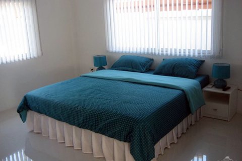Casa de 3 dormitorios en Pattaya, Tailandia № 23612