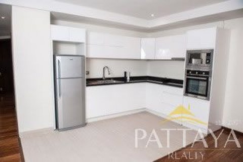 Condominio de 2 dormitorios en Pattaya, Tailandia № 21606 - foto 9