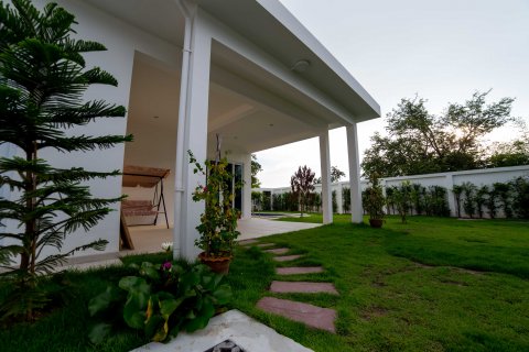 Casa de 2 dormitorios en Pattaya, Tailandia № 21076 - foto 13
