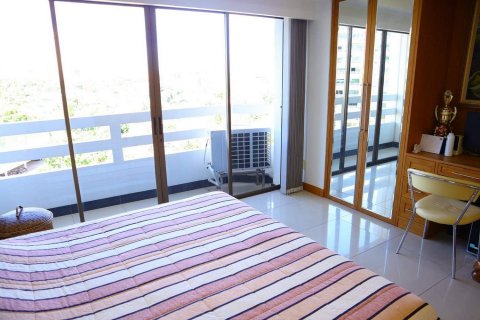 Condominio de 2 dormitorios en Jomtien Beach, Pattaya, Tailandia № 22336 - foto 19