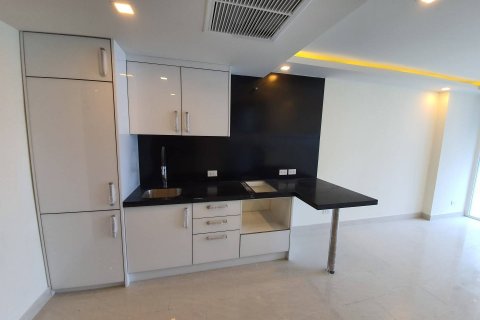 Condominio de 1 dormitorio en Pattaya, Tailandia № 22126 - foto 3