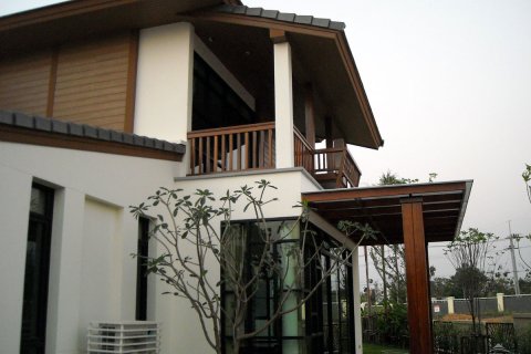 Casa de 4 dormitorios en Pattaya, Tailandia № 23581 - foto 22
