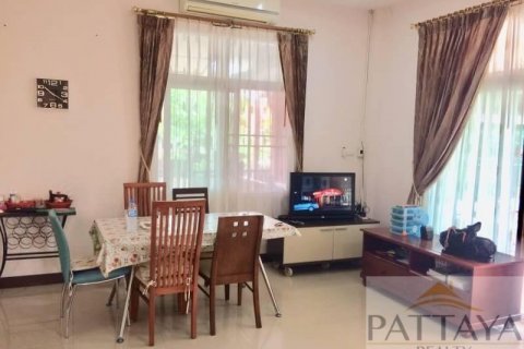 Casa de 5 dormitorios en Pattaya, Tailandia № 21143 - foto 13
