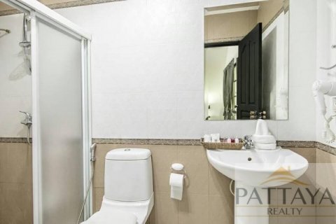 Casa de 4 dormitorios en Pattaya, Tailandia № 21135 - foto 8