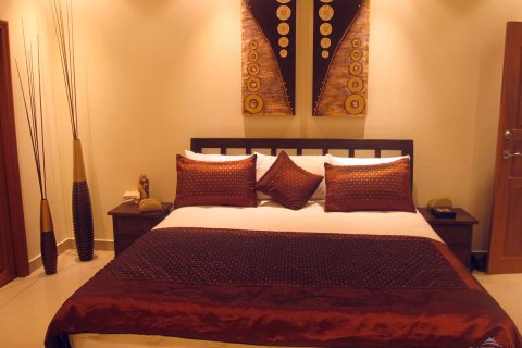 Casa de 3 dormitorios en Jomtien Beach, Pattaya, Tailandia № 22937 - foto 14