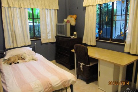 Casa de 3 dormitorios en Pattaya, Tailandia № 19926 - foto 4