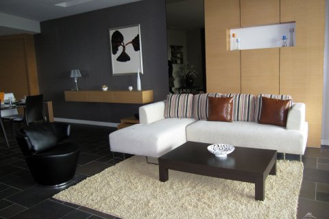 Condominio de 2 dormitorios en Pattaya, Tailandia № 22705 - foto 3