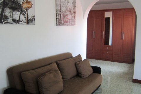 Casa de 5 dormitorios en Pattaya, Tailandia № 20286 - foto 27