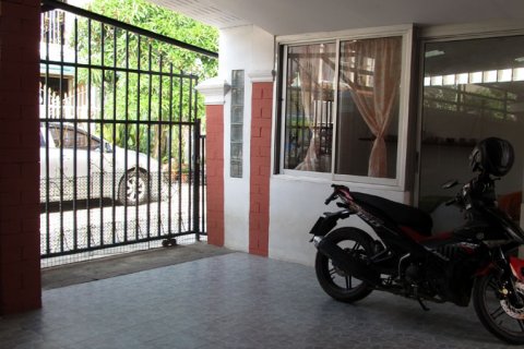 Casa de 2 dormitorios en Pattaya, Tailandia № 20557 - foto 12