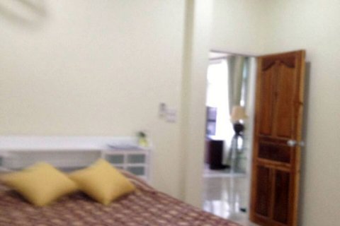 Casa de 5 dormitorios en Jomtien Beach, Pattaya, Tailandia № 24061 - foto 5