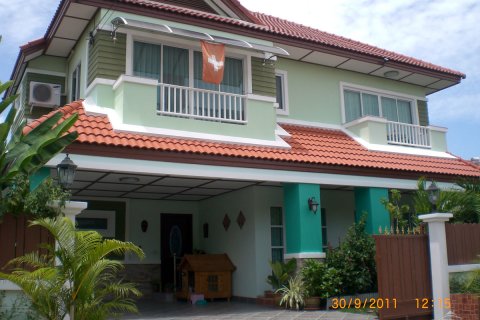 Casa de 3 dormitorios en Pattaya, Tailandia № 23255 - foto 10