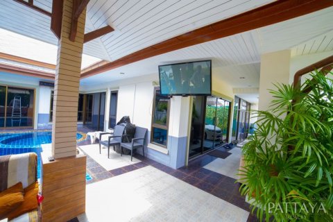 Casa de 3 dormitorios en Pattaya, Tailandia № 21306 - foto 6