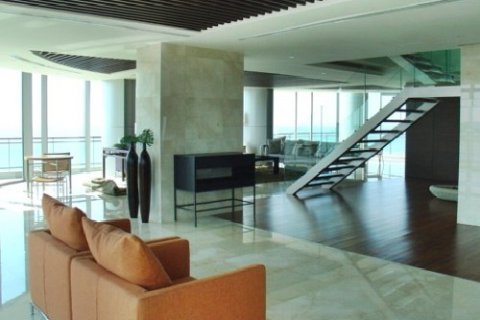 Condominio de 3 dormitorios en Pattaya, Tailandia № 23550 - foto 18