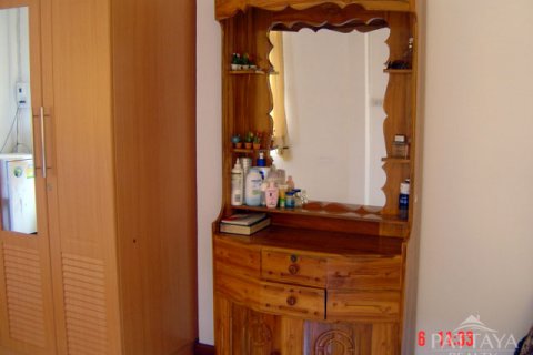 Casa de 4 dormitorios en Pattaya, Tailandia № 22988 - foto 5