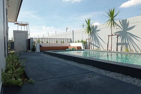 Casa de 3 dormitorios en Pattaya, Tailandia № 22453